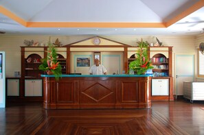 Reception - Carayou Hôtel & Spa (Trois-Ilets)