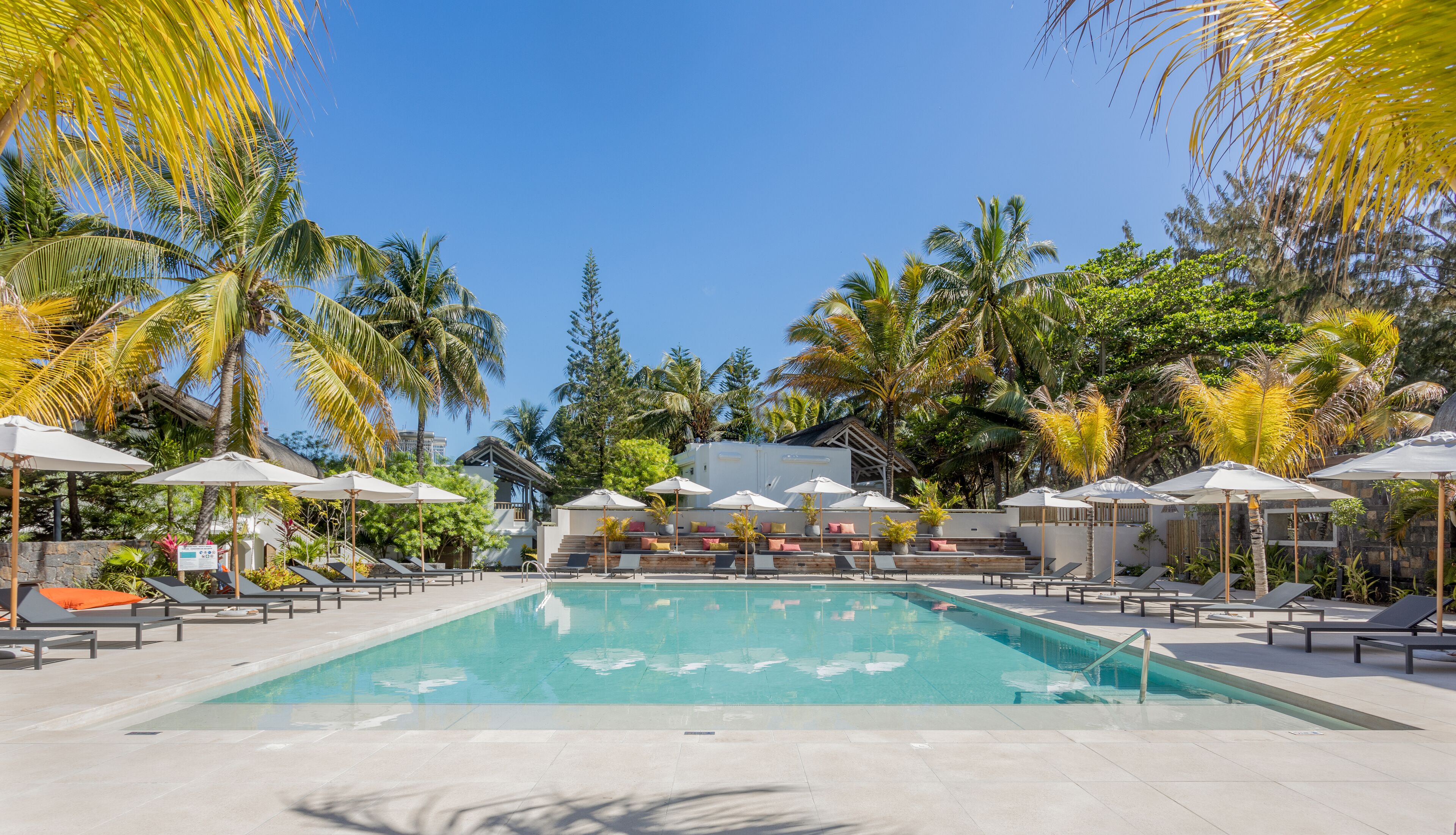 2 outdoor pools, pool umbrellas, sun loungers