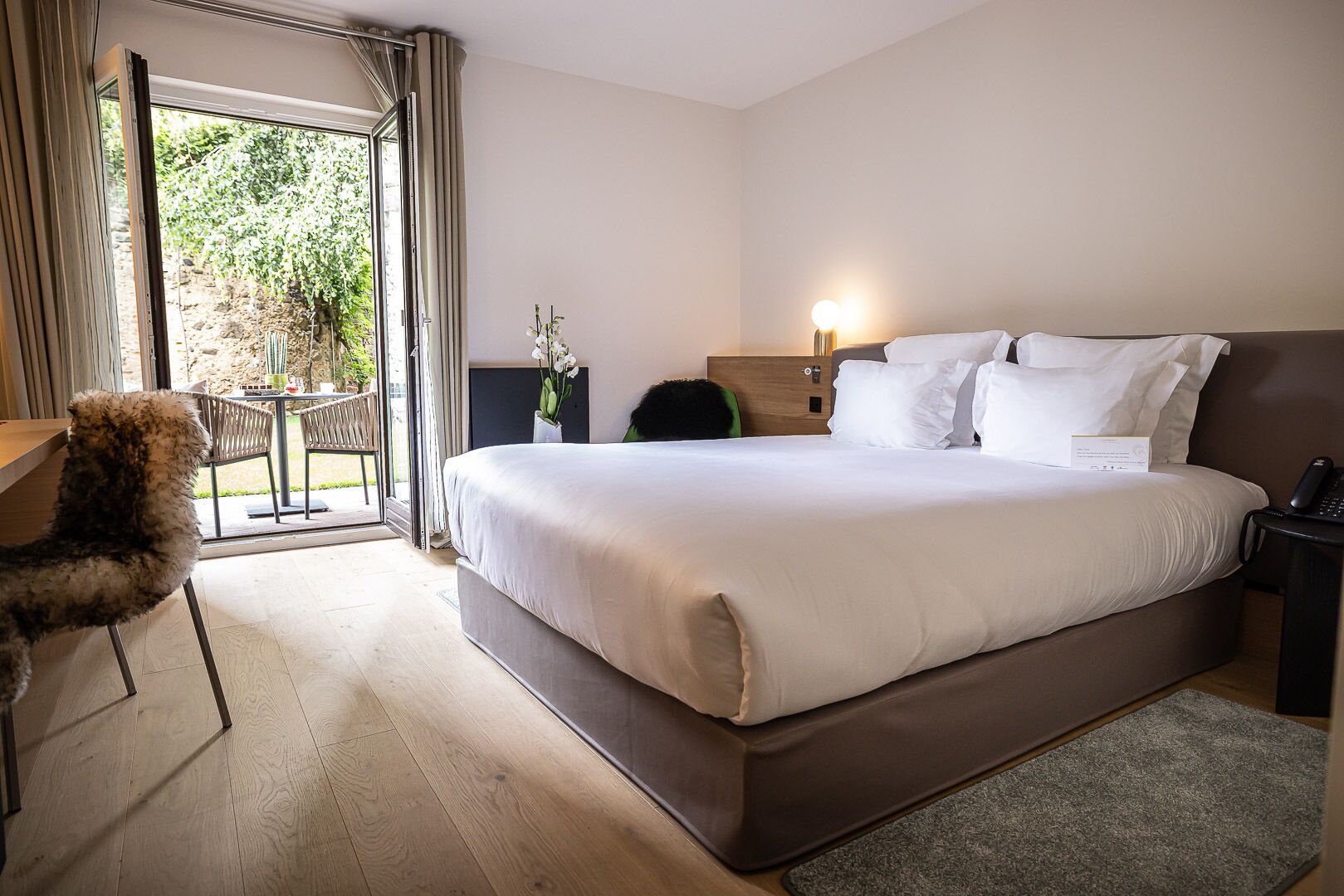 room (chambard) | minibar, in-room safe, individually decorated, individually furnished