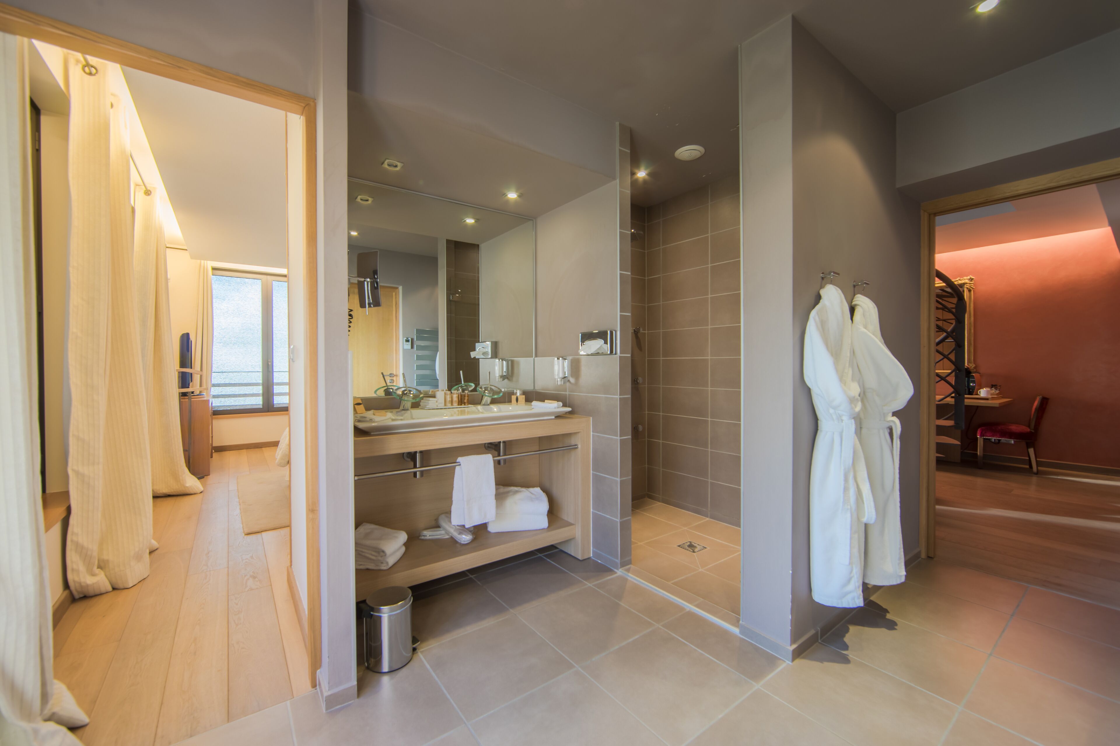 Foto - Château des Avenieres