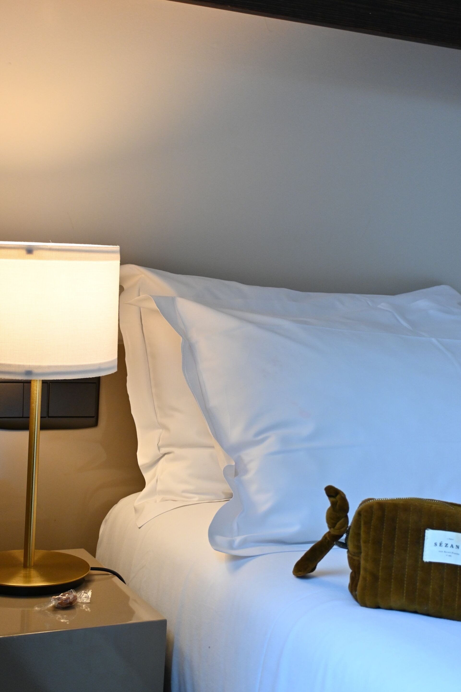 double or twin room, courtyard area | in-room safe, desk, soundproofing, iron/ironing board