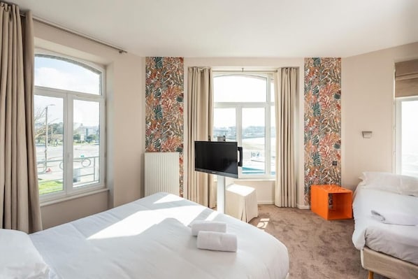 Coffres-forts dans les chambres, bureau, chambres insonorisées