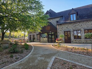 Exterior - La Marjolaine (Moulay)