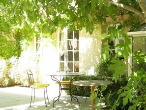 Exterior - Mas de Fauchon (Saint-Cannat)