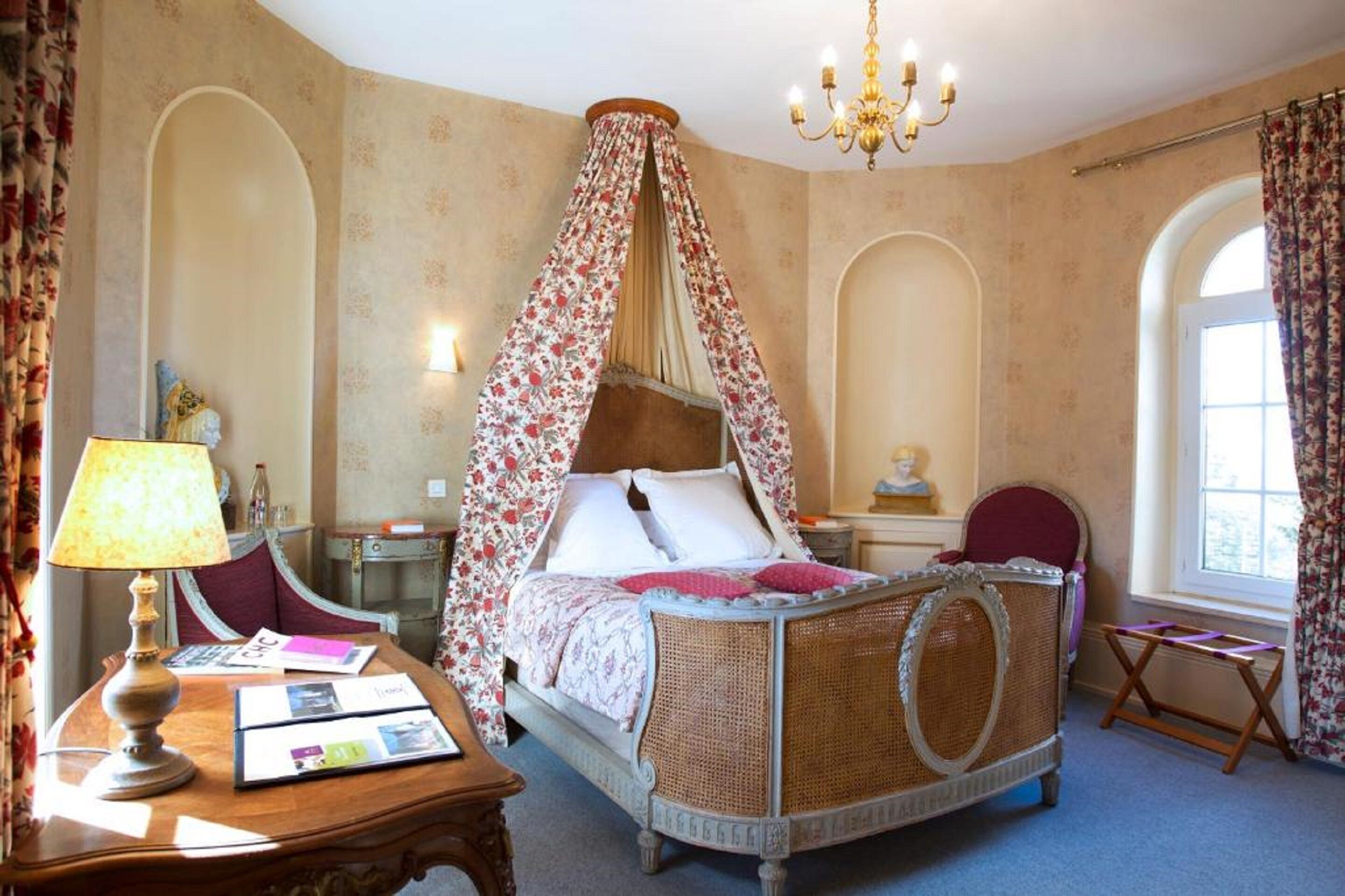 superior room | premium bedding, in-room safe, individually decorated, desk