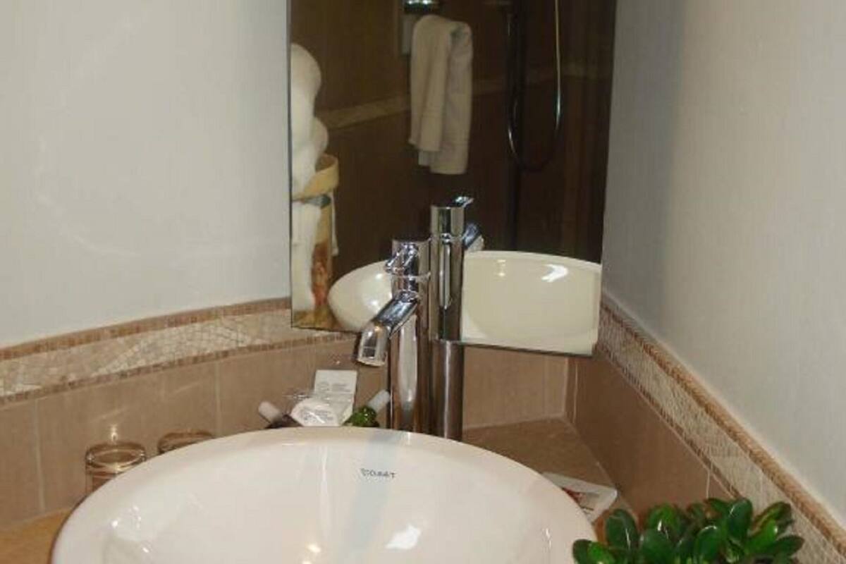 room (petite) | premium bedding, in-room safe, individually decorated, desk