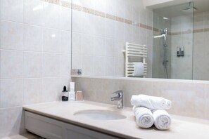 Free toiletries, hair dryer, bathrobes, slippers