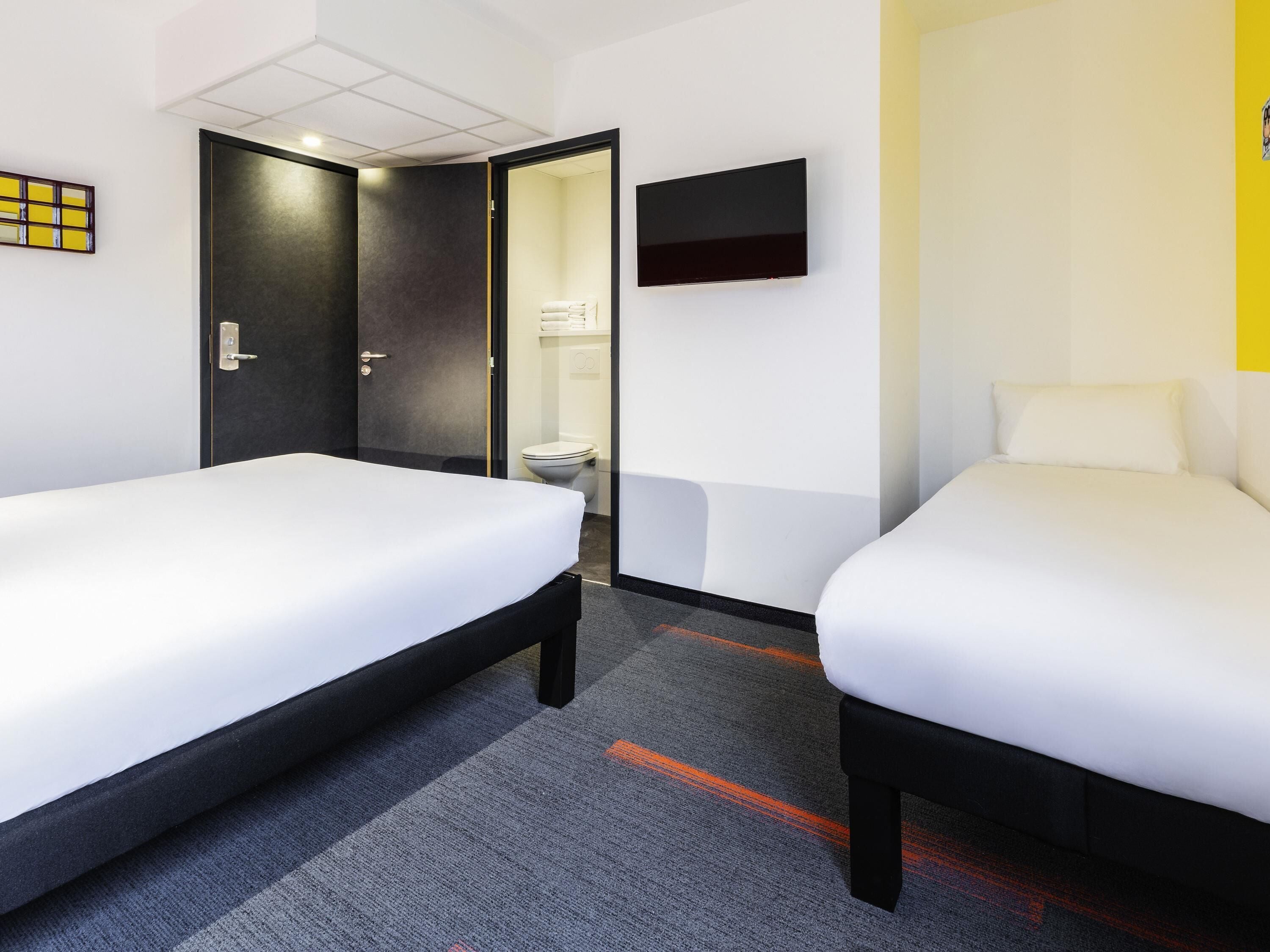 Room, Multiple Beds (Pop) | Desk, blackout drapes, soundproofing, iron/ironing board