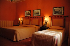 Frette Italian sheets, premium bedding, Select Comfort beds, minibar