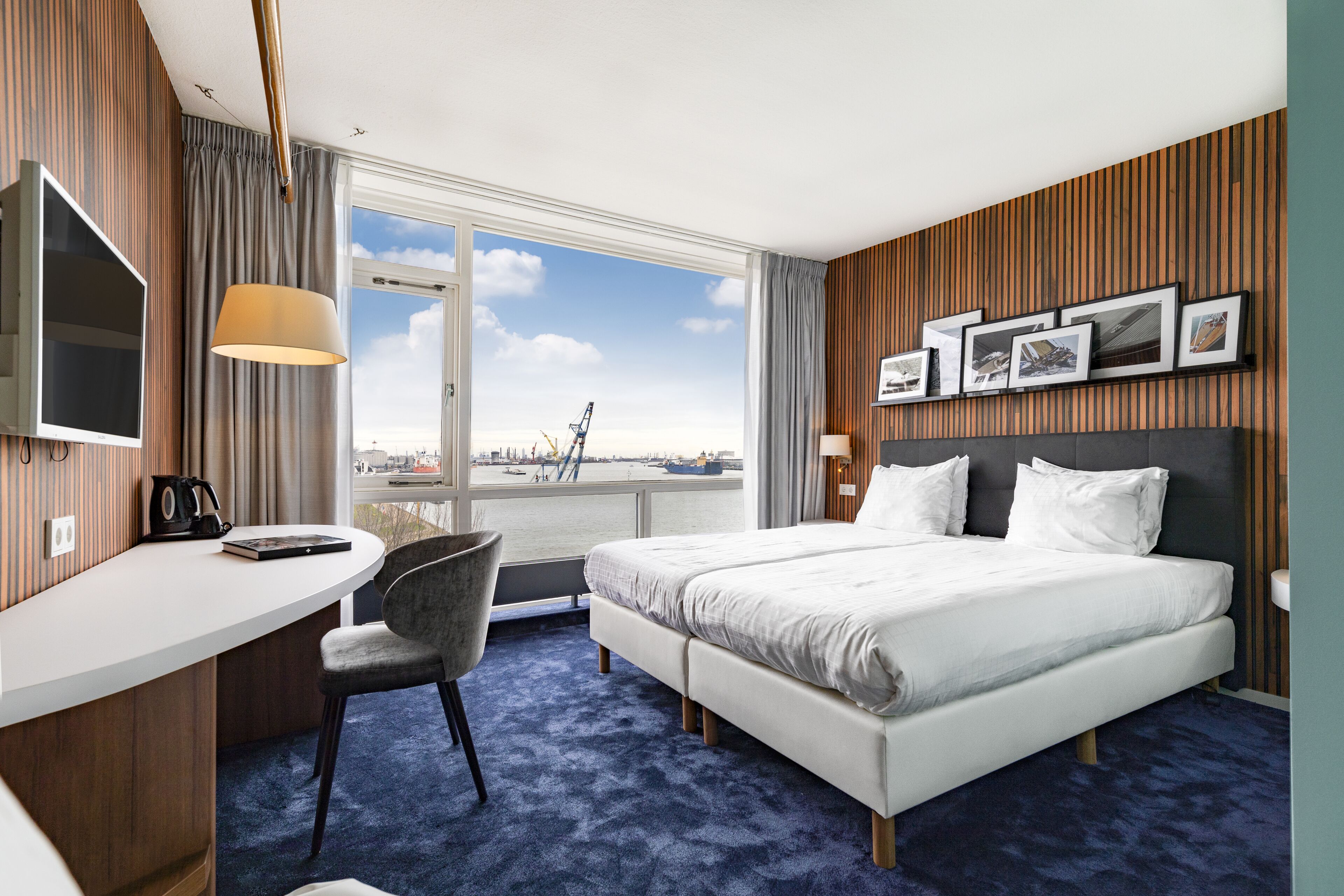 Kahden hengen standard-huone (yksi tai kaksi sänkyä), jokinäköala (Matroos) | Näkymä vedelle