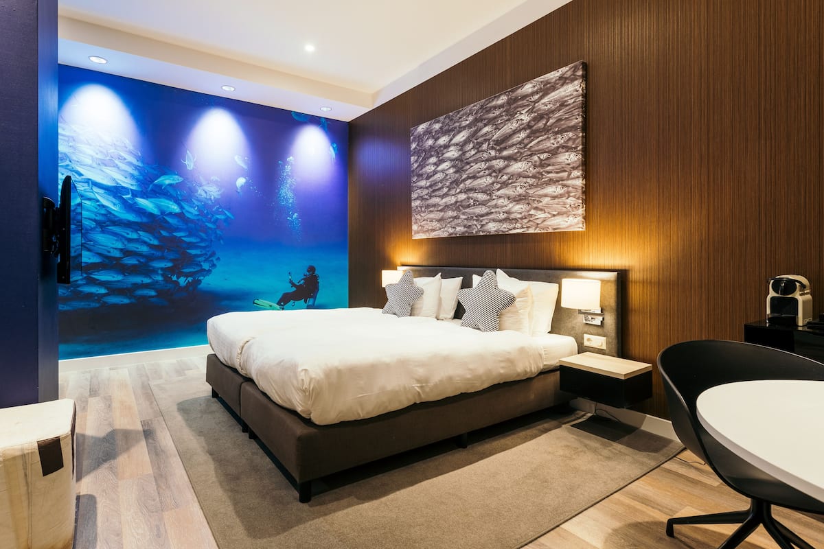 superior double or twin room, no windows (atlantis loft) | desk, blackout curtains, iron/ironing board, free wifi