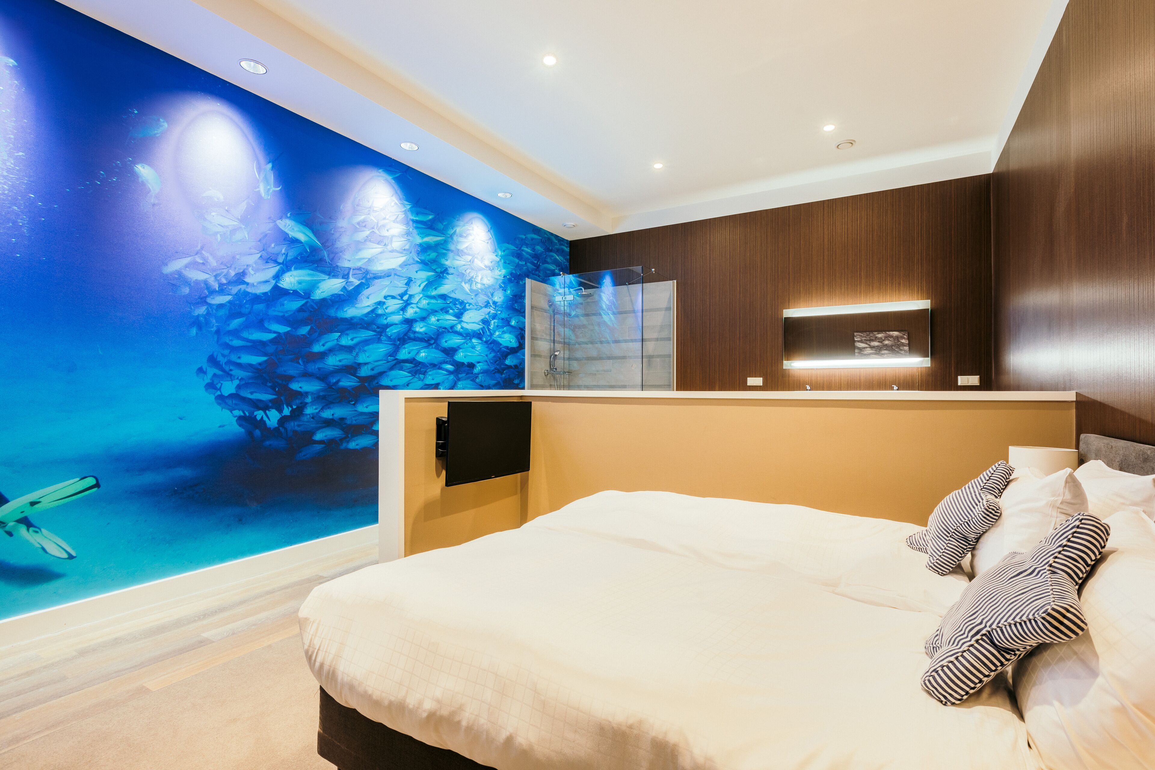 superior double or twin room, no windows (atlantis loft) | desk, blackout curtains, iron/ironing board, free wifi