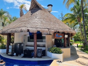 Pool - Laguna Suites Golf & Spa  (Cancun)