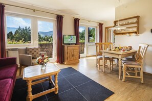 Apartment south view, including Oberstaufen Plus Card | Living area