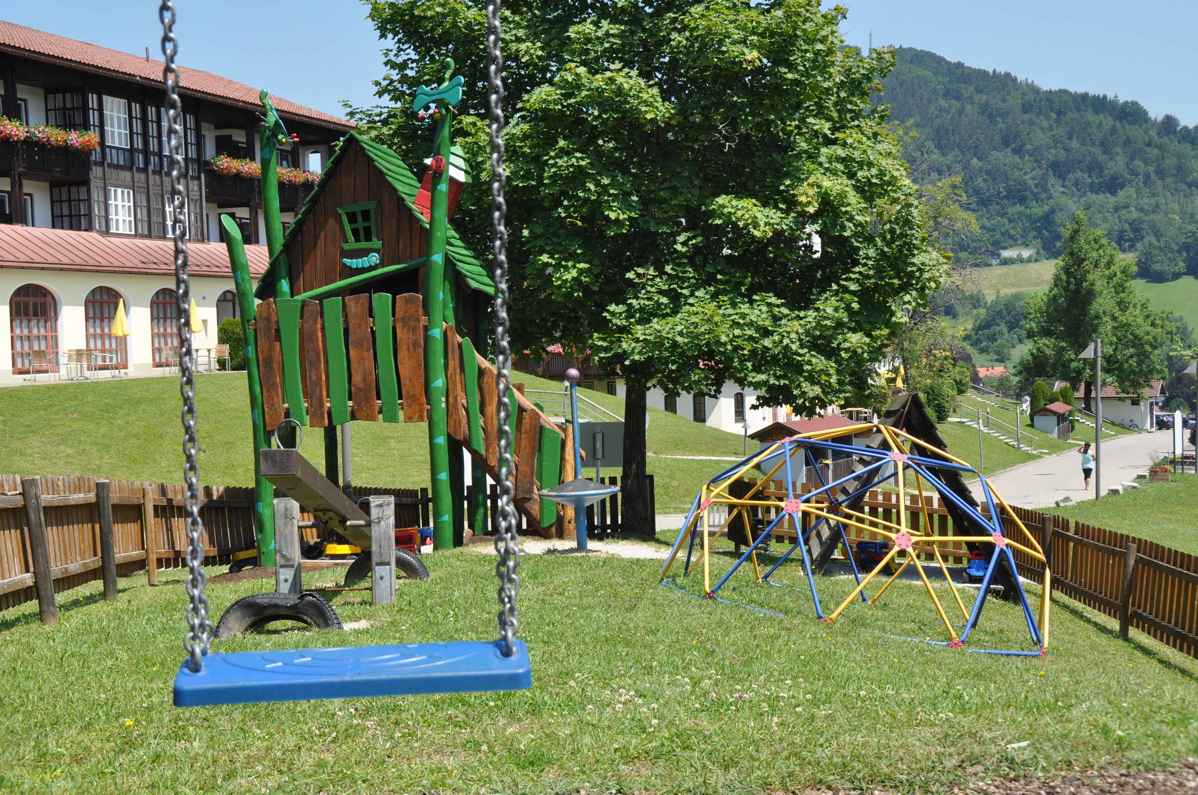 children’s play area – outdoor