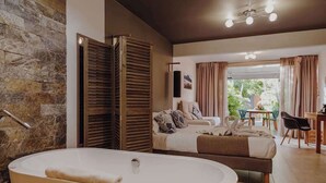 迷你吧、熨斗/熨板