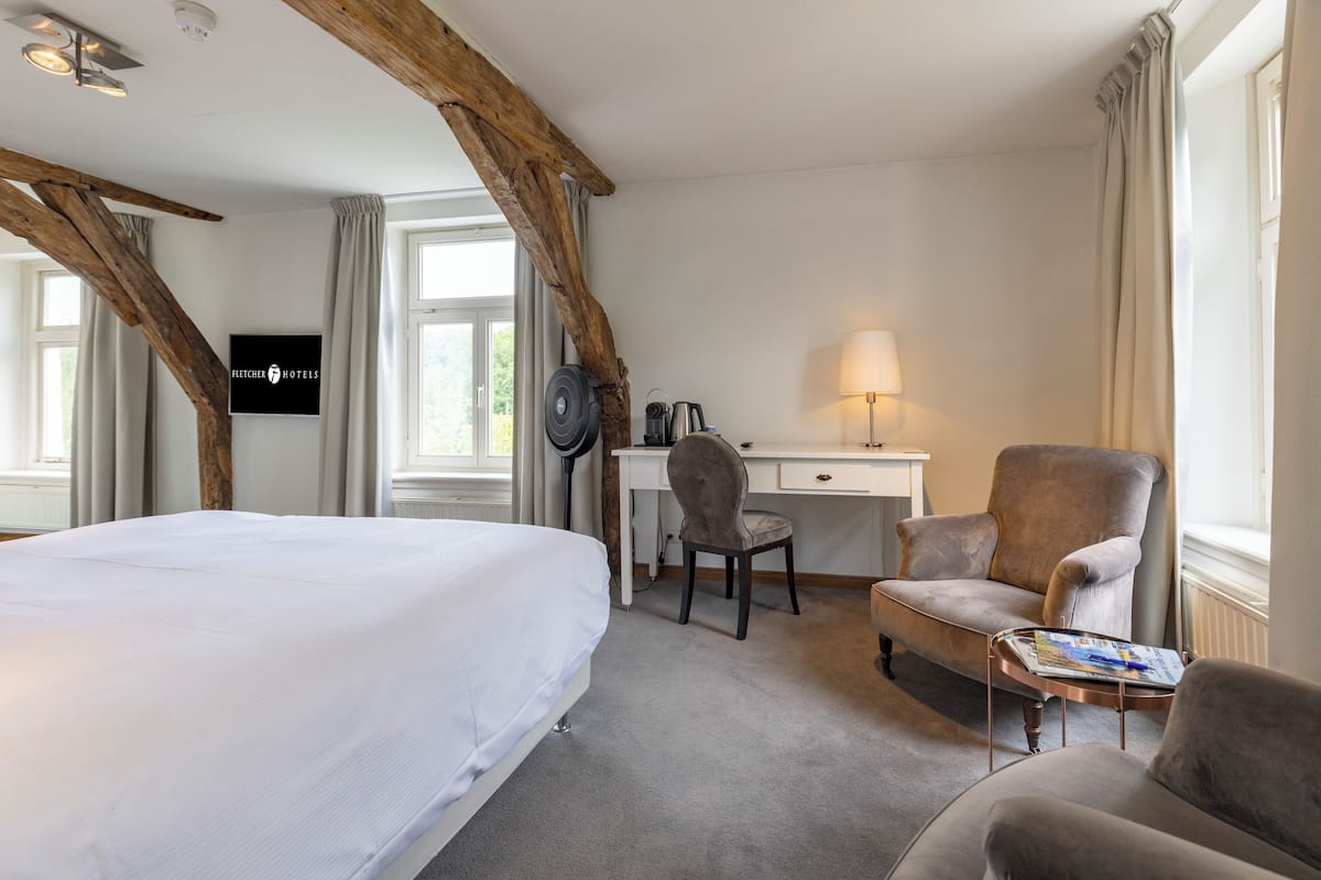 1 Schlafzimmer, Zimmersafe, Schreibtisch, Verdunkelungsvorhänge