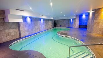 Piscina interna