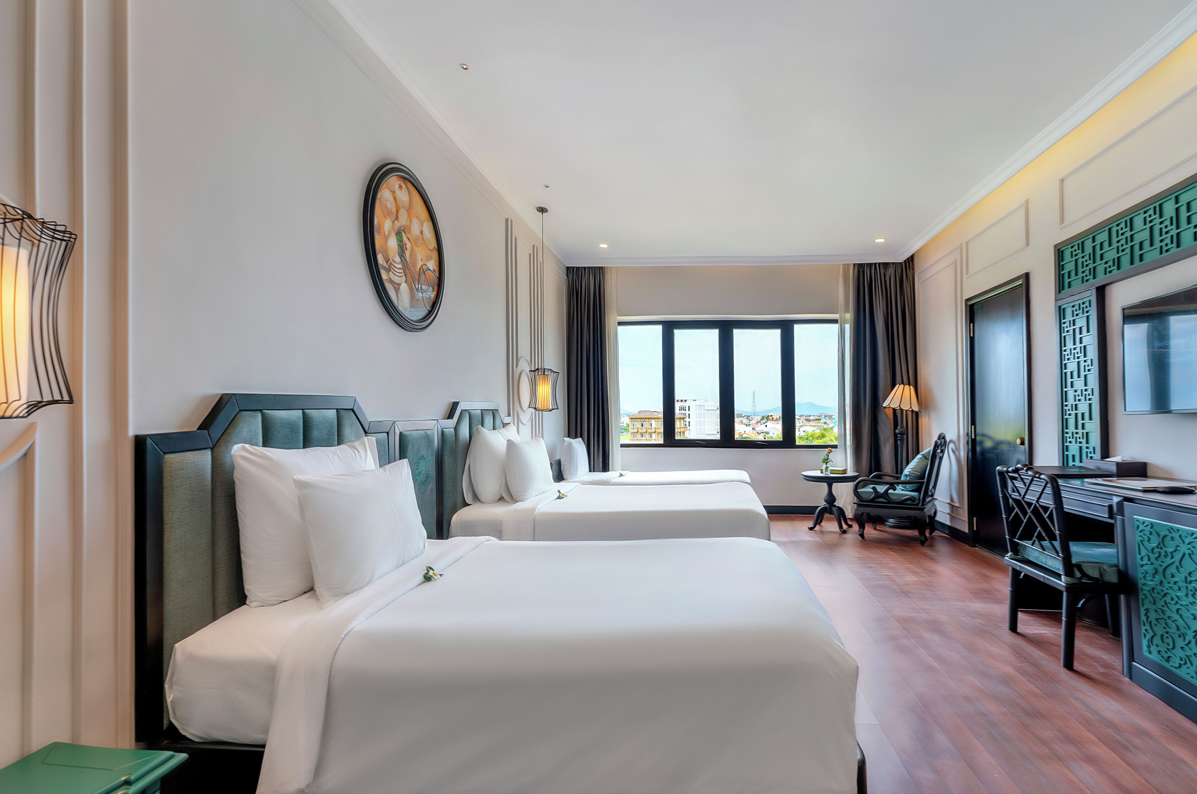 executive family room, connecting rooms | 1 bedroom, minibar, in-room safe, desk