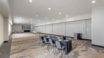 Toplantı salonu/imkânları