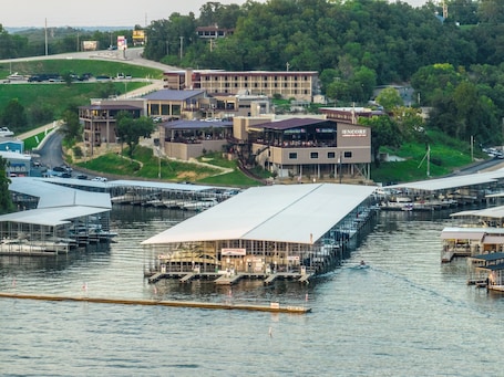 Marina/club náutico