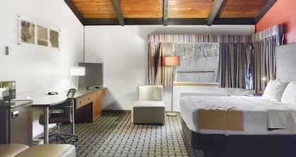 Americas Best Value Inn Hinckley