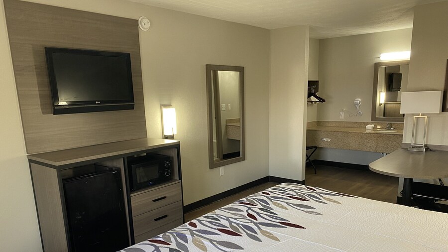 Red Roof Inn Jacksonville, AL