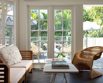 Free daily continental breakfast at Lighthouse Hotel - Key West Historic Inns