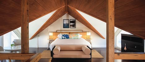 Hemingway King Suite | Literie de qualité supérieure, coffres-forts dans les chambres