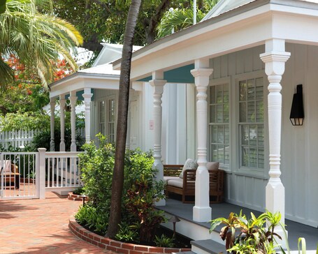 Lighthouse Hotel Key West Historic Inns - Image 2