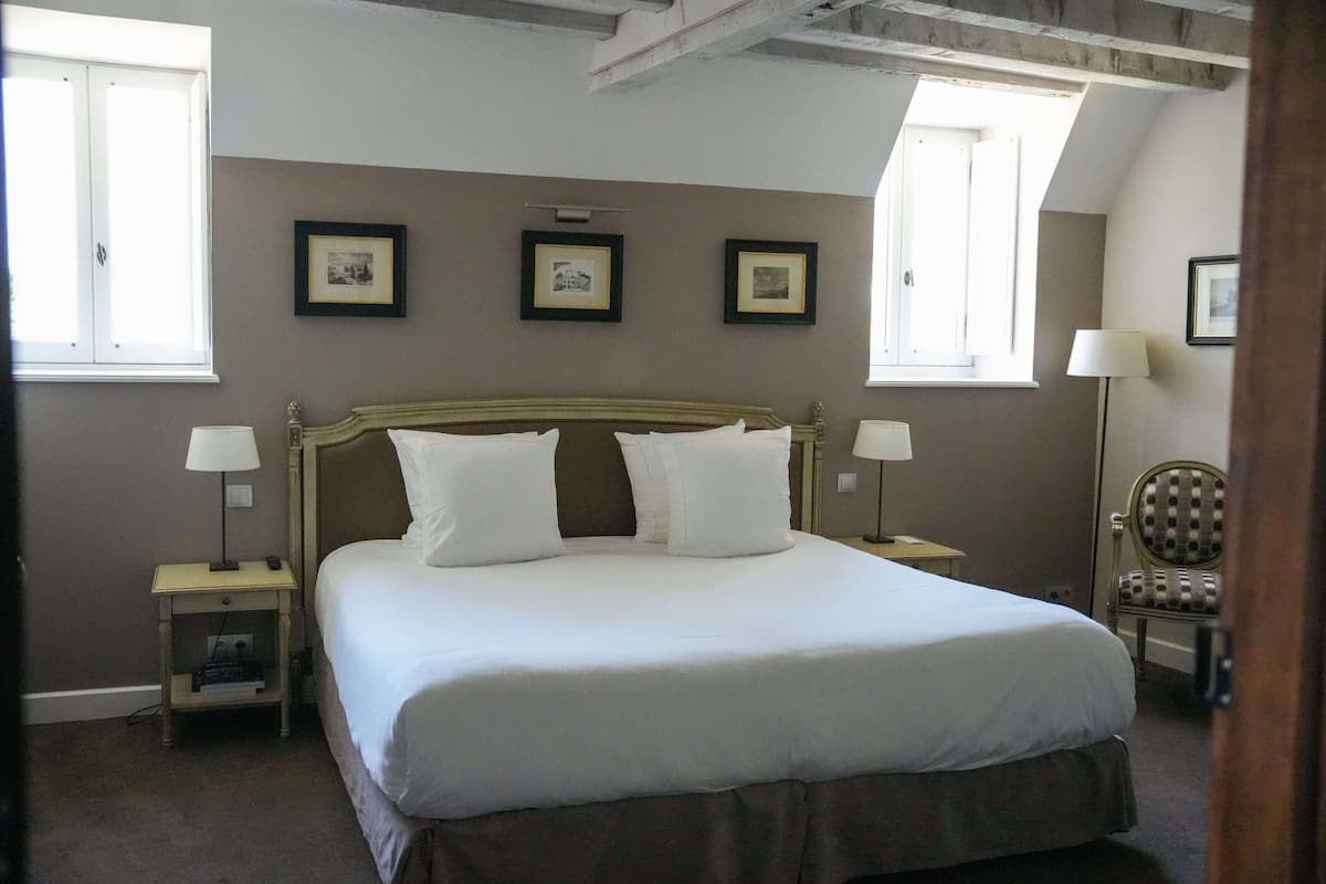 Suite | 1 dormitori, minibar, caixa forta a l'habitació i escriptori