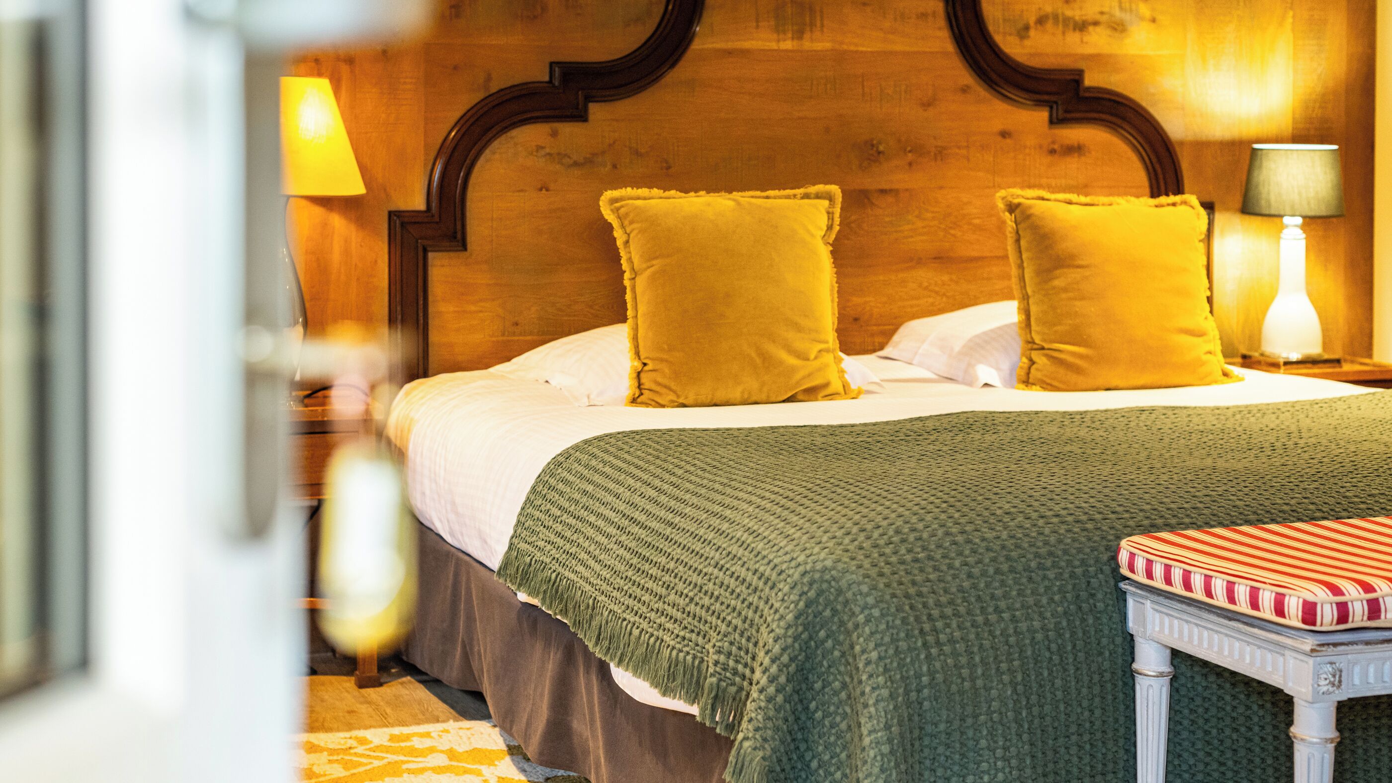 deluxe double room | blackout curtains, free wifi, bed sheets