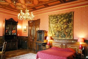 Suite, Park View