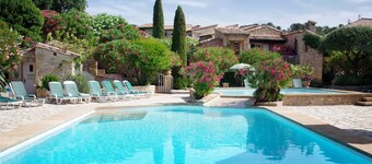 L'Enclos des Lauriers Roses