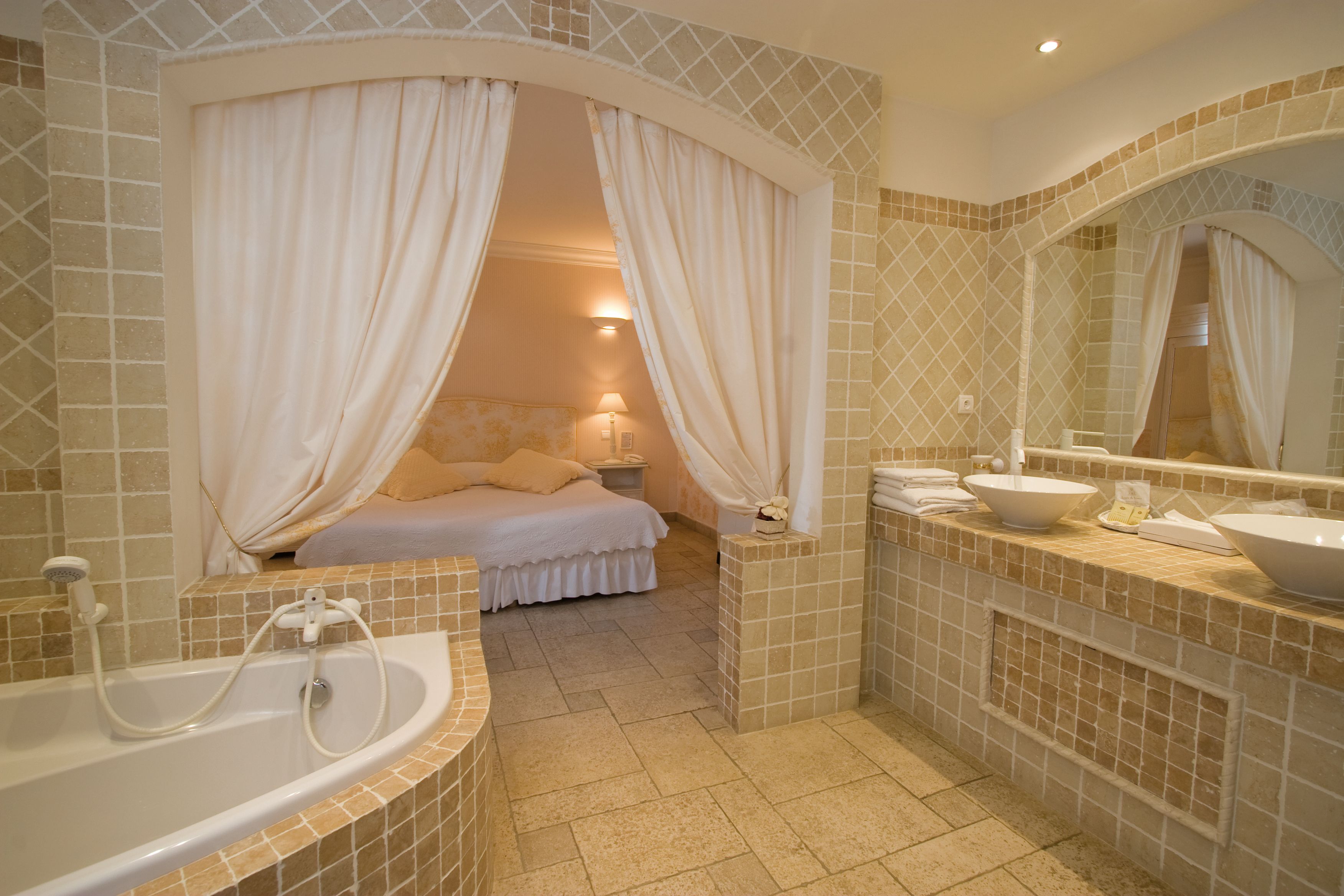premium double room | bathroom | free toiletries, hair dryer, towels