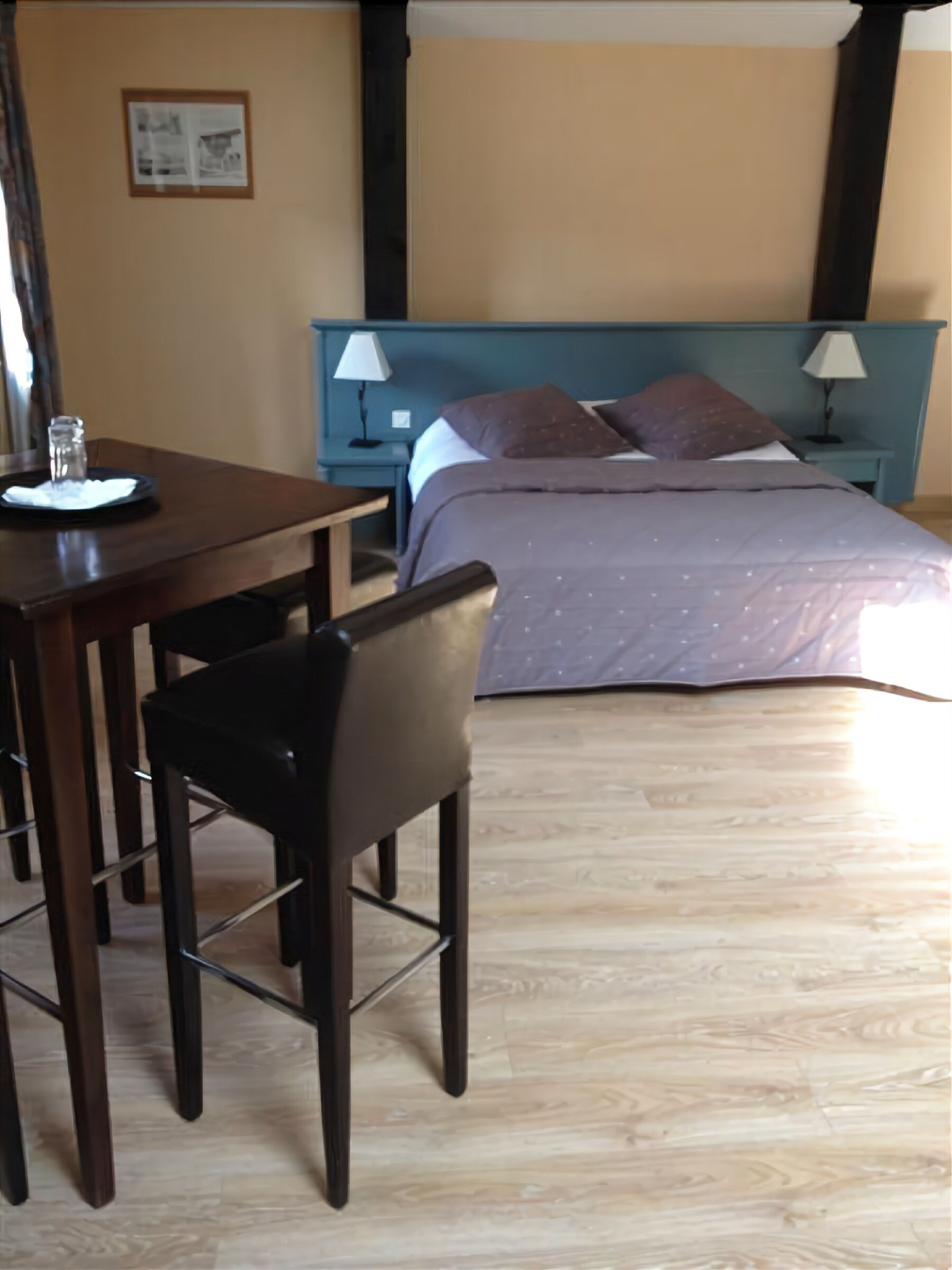 Foto - Hôtel Du Théâtre Centre Historique - Parking Souterrain Public Gratuit