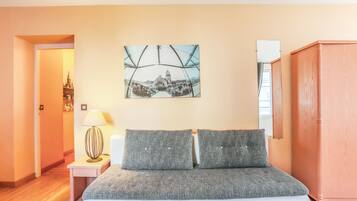 Literie de qualité supérieure, surmatelas, décoration personnalisée