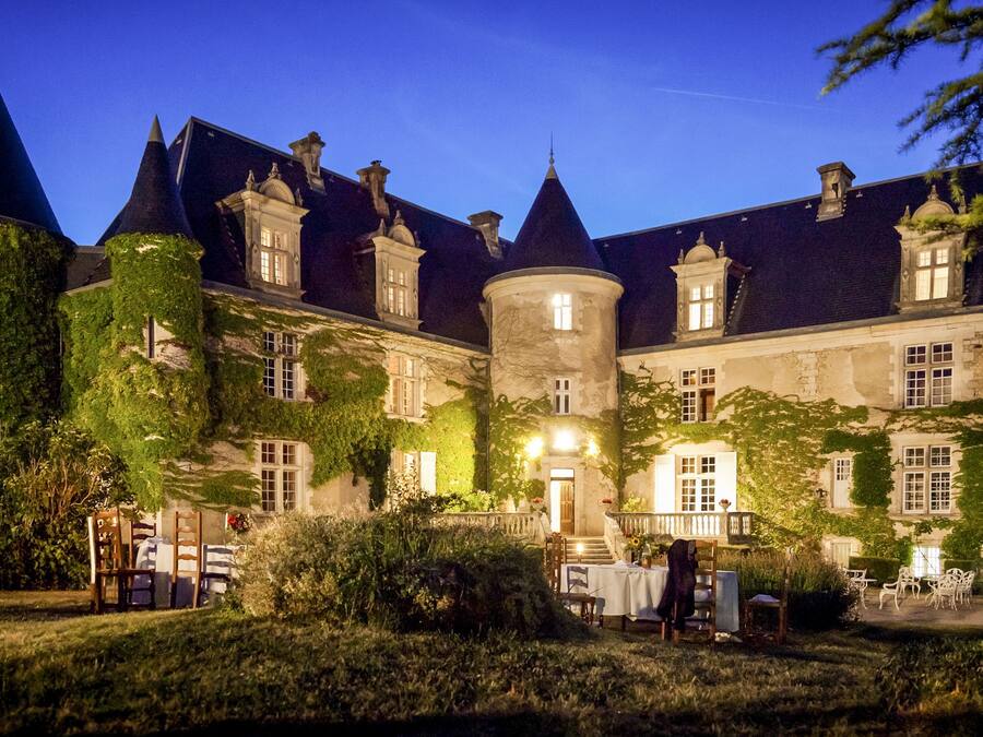 Façade de l’hébergement – soirée/nuit