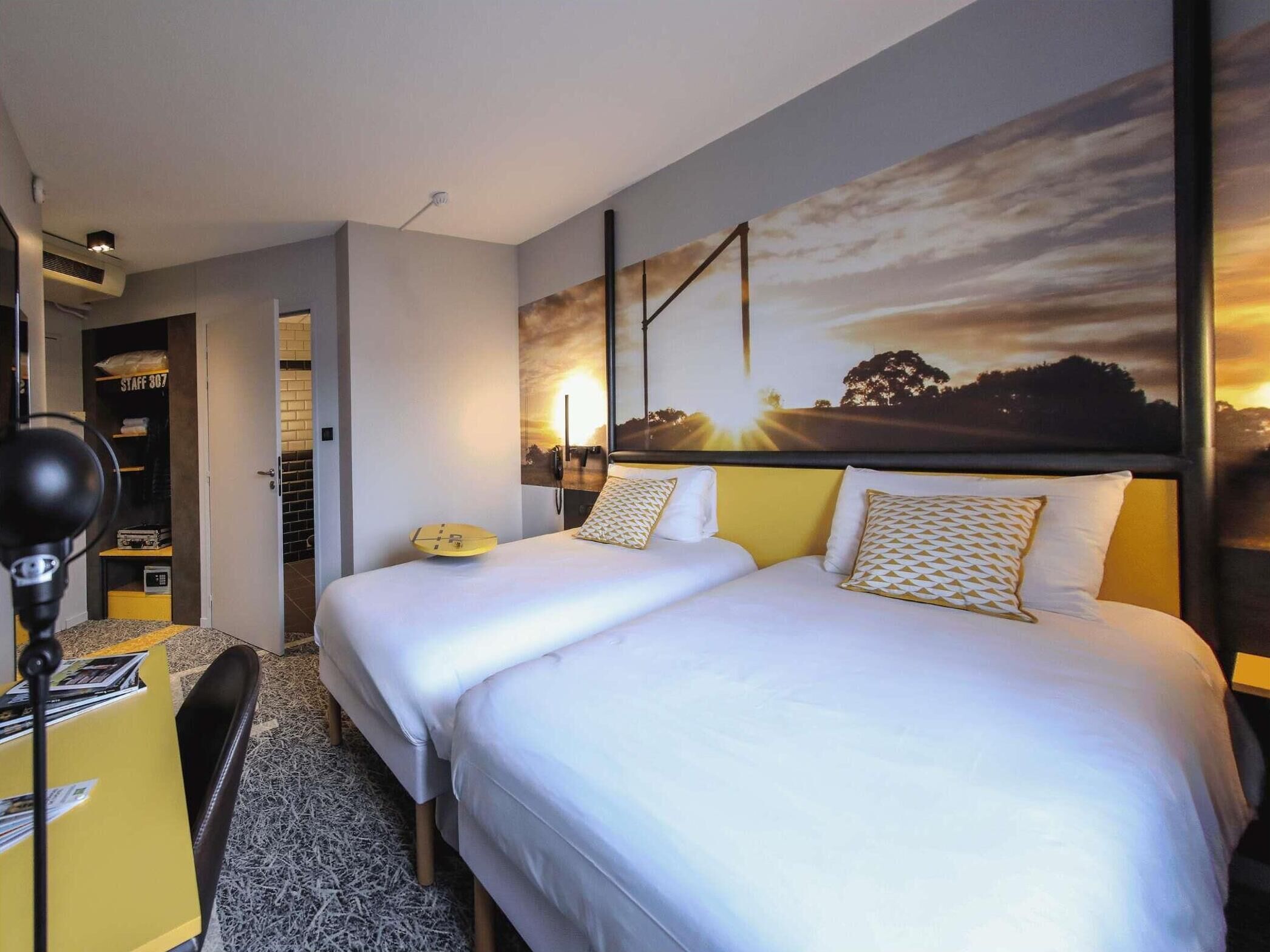 Photo - Ibis Styles Clermont-Ferrand République