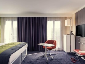 Superior Room, 1 Double Bed | Premium bedding, free minibar, in-room safe, desk