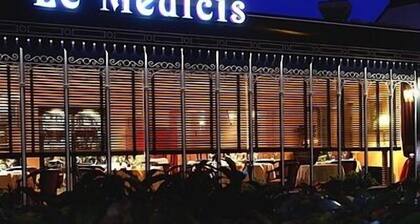 Le Medicis