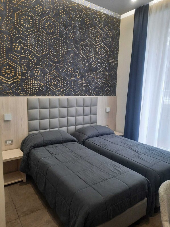 Deluxe Double or Twin Room - Schilizzi Hotel (Naples)