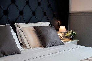 Minibar, desk, soundproofing, rollaway beds