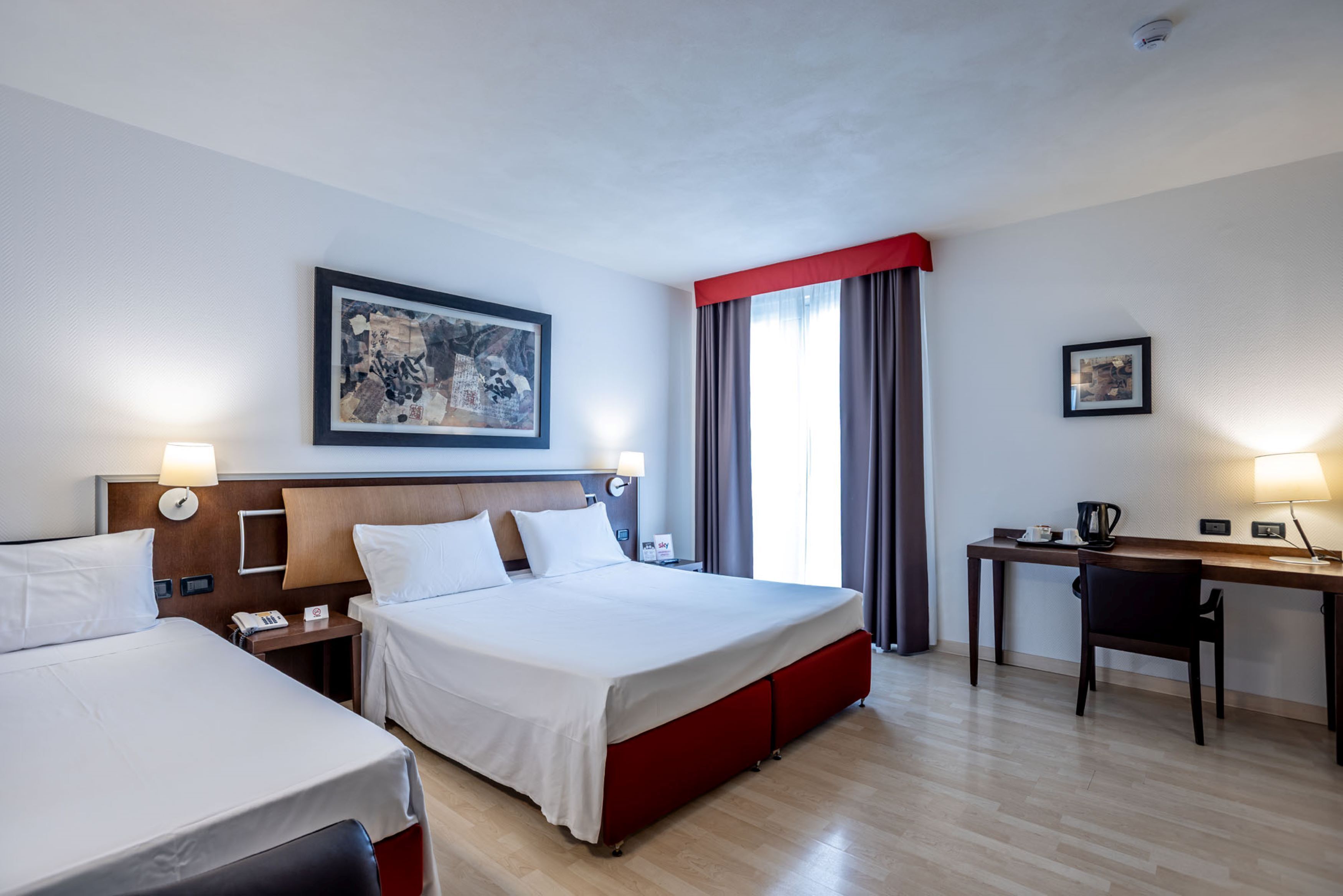 triple room | 1 bedroom, premium bedding, down duvets, minibar