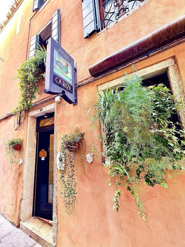 Façade de l’hébergement