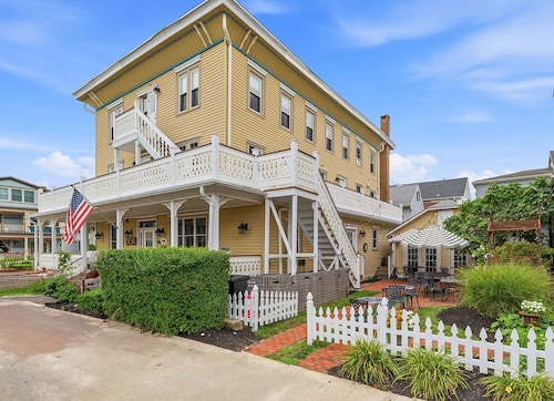 The Carriage House B&B