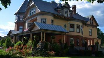 Voorkant van accommodatie