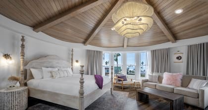 Cardiff by the Sea Lodge