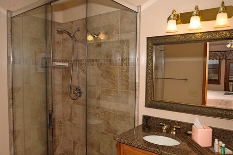 Berry Springs Lodge - Image 65