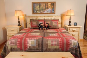 Berry Springs Lodge